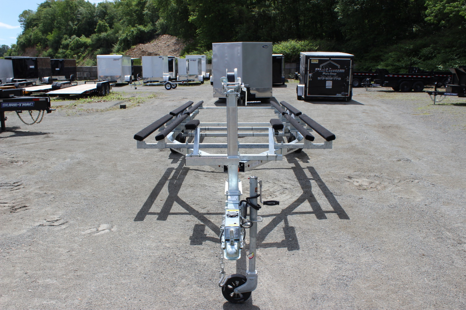 New2026 Load Rite P-22/24T-4700TB2 Pontoon Boat Trailer - Load Rite - Image 3