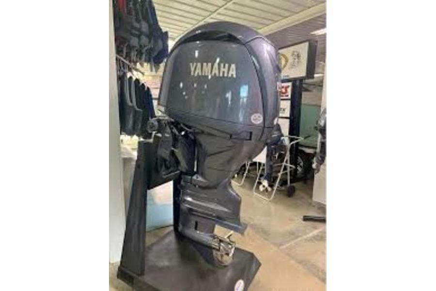 2025 Yamaha Outboards In-line 4 150 hp