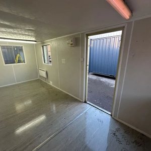 21x8ft Customized Containers - Image 4